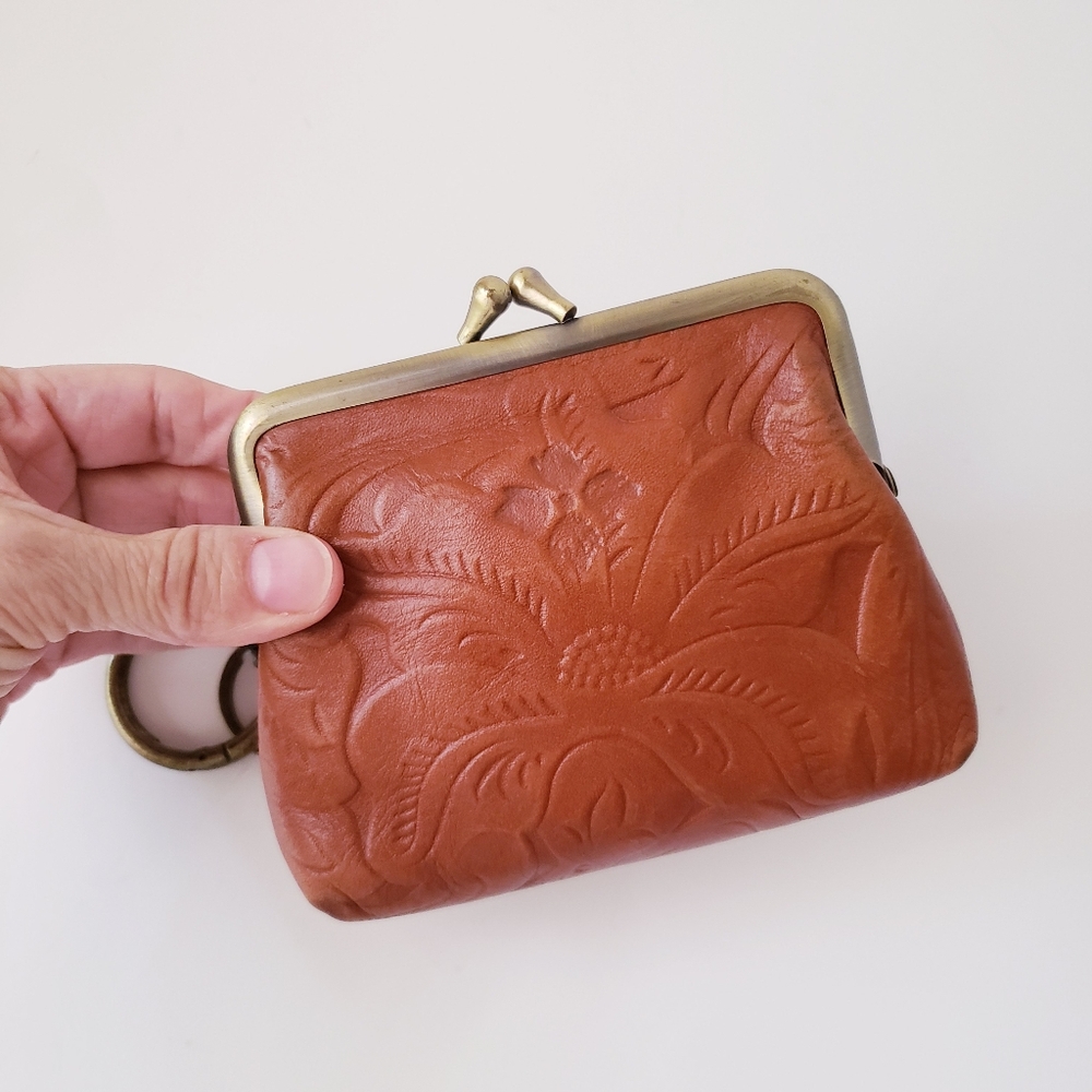 Patricia Nash Tan Leather Coin Purse - Picture 14 of 15